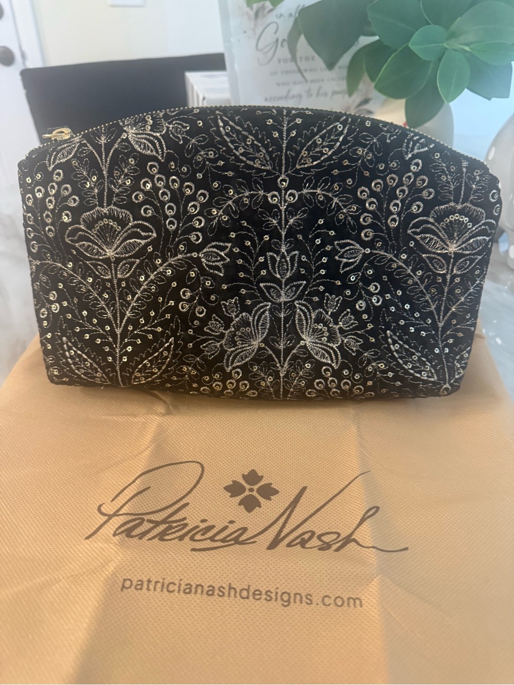 NWT Patricia Nash Black w/ Gold Embroidery and Leather Wristlet/Clutch